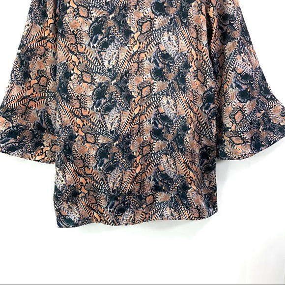 ZARA Satin-Like Long Sleeve Top Navy Peach Bell Sleeve Tunic Top V-Neck M20 - Picture 8 of 9